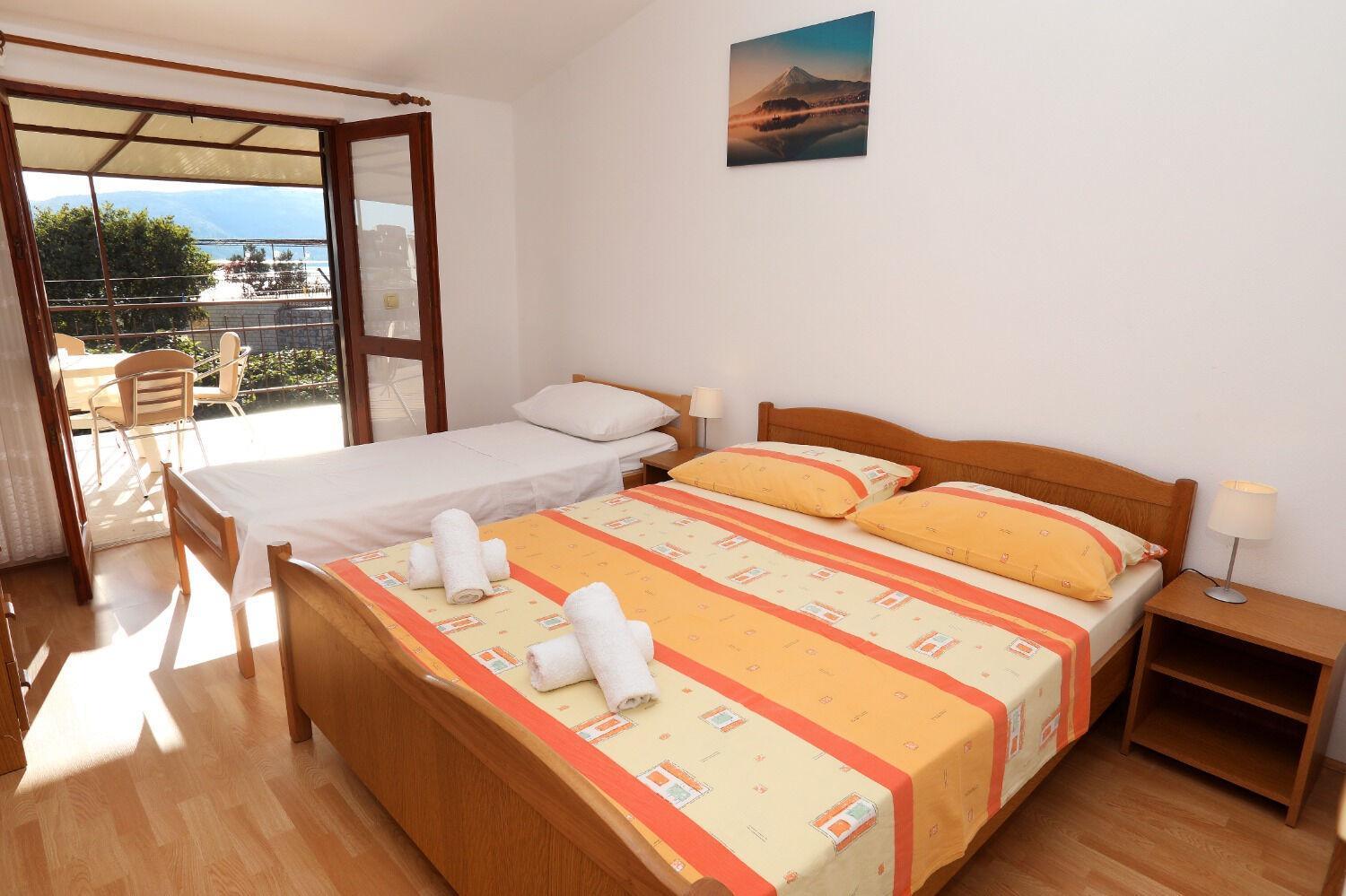 Apartments Ante - 50 M From The Sea Seget Vranjica Luaran gambar